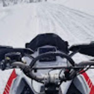 Meet your Posher, Travis